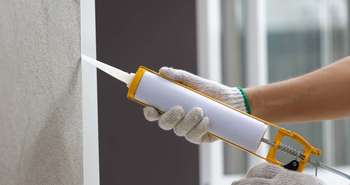 Choosing a good caulking gun & caulk is important for a successful sealing job