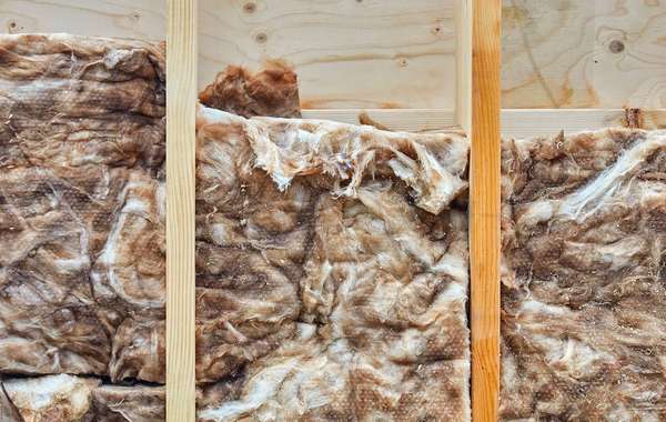 Sheep wool insulation for homes