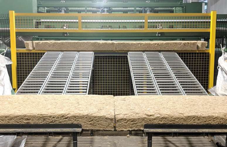 Hemp insulation products for USA & Canada rolling off the production line